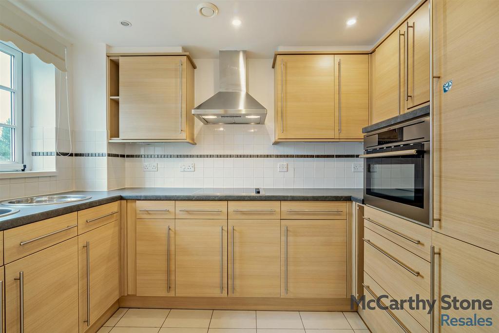8678132-interior13-800.jpg