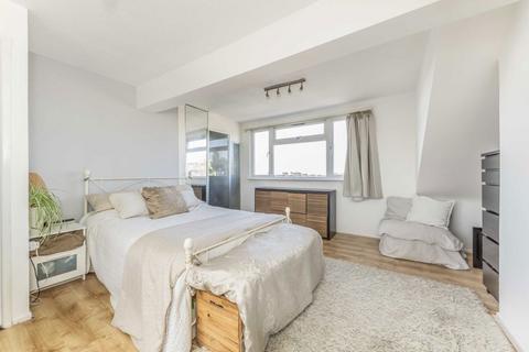4 bedroom house for sale, Leithcote Gardens, London SW16