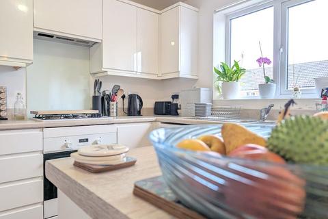 4 bedroom detached house for sale, Peacock Gardens, East Leake, Loughborough, Nottinghamshire, LE12