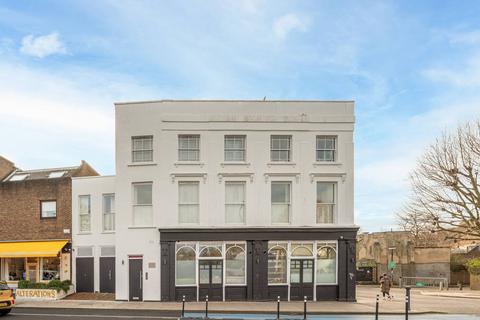 2 bedroom flat to rent, Prince of Wales Road, Kentish Town, London, NW5