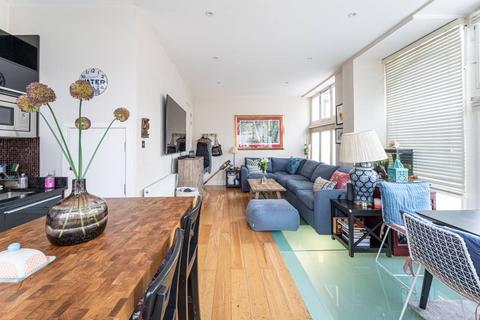 2 bedroom flat to rent, Prince of Wales Road, Kentish Town, London, NW5