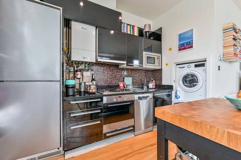 2 bedroom flat to rent, Prince of Wales Road, Kentish Town, London, NW5