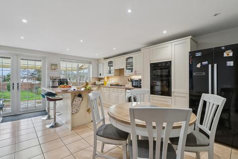undefined, Woodlands Park Road, Maidenhead