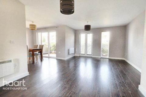 2 bedroom apartment to rent, Knot Tiers Drive, Northampton