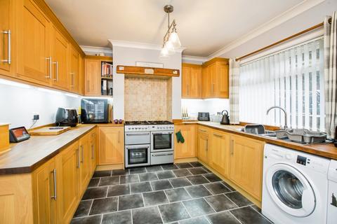 undefined, Range Gardens, West Yorkshire HX3