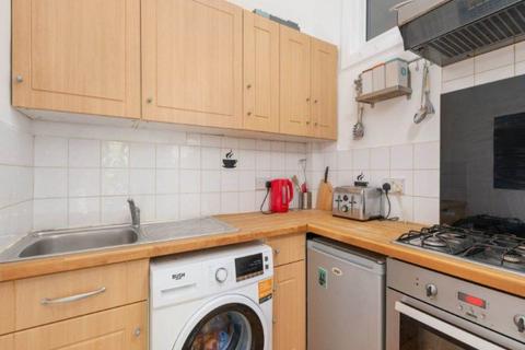 1 bedroom flat to rent, Gorgie Road, Gorgie, Edinburgh