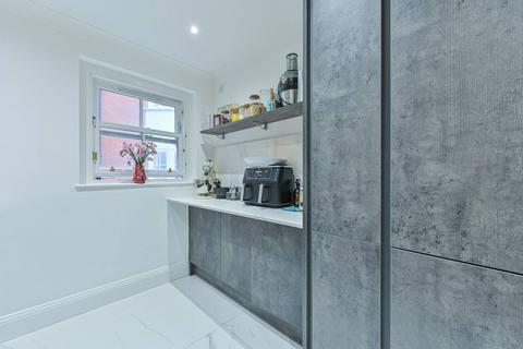 2 bedroom flat for sale, Grosvenor Road, Pimlico, London, SW1V