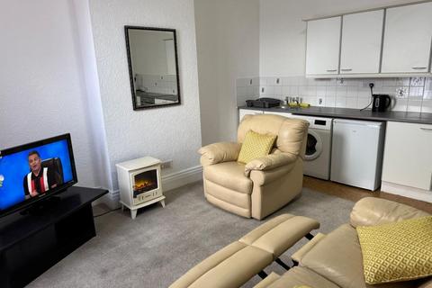 1 bedroom flat to rent, Manchester Road, Ashton-Under-Lyne