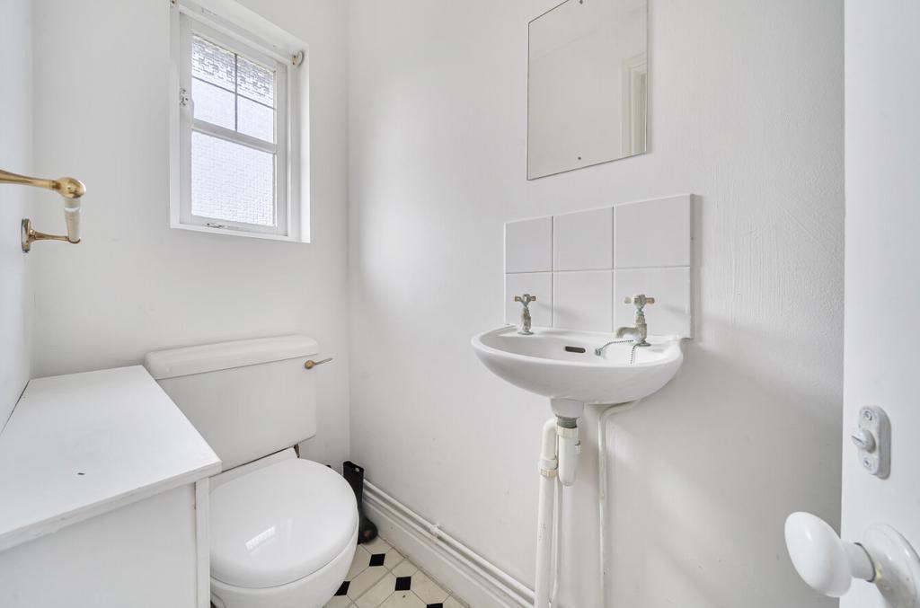 Cloackroom