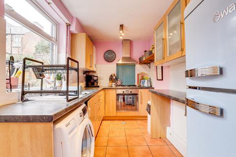 3 bedroom semi-detached house for sale, Daybrook Street, Nottingham NG5