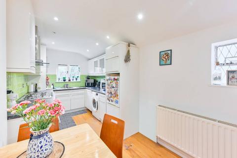 1 bedroom flat for sale, Richborne Terrace, Oval, London, SW8