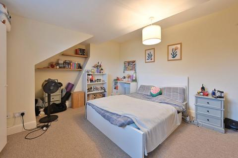 1 bedroom flat to rent, Park Road, Watford, WD17