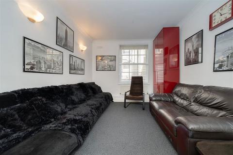 1 bedroom flat to rent, Tavistock Street, London WC2E