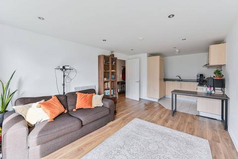 2 bedroom flat for sale, Durnsford Road, Earlsfield, London, SW19