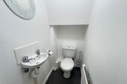 3 bedroom detached house to rent, Old Hall Farm Road, St. Helen Auckland, Bishop Auckland
