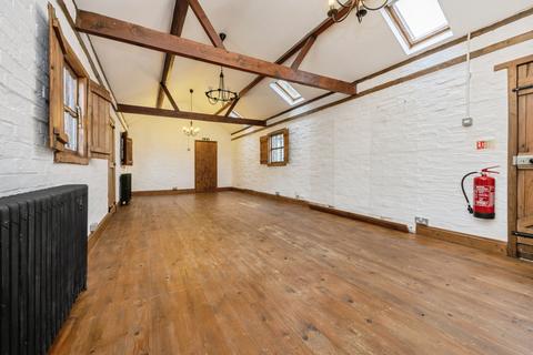4 bedroom flat for sale, Midland Road, Bedford, Bedfordshire, MK40