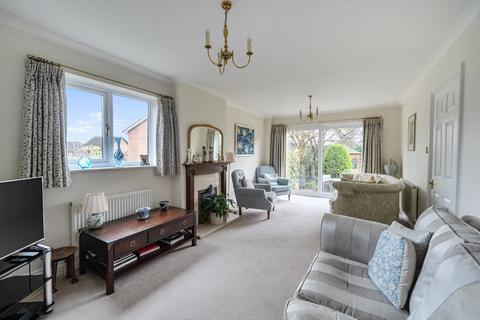 4 bedroom detached house for sale, Cumberland Way, Berkshire RG41