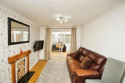 3 bedroom semi-detached house for sale, Elizabeth Way, Mangotsfield, Bristol, BS16