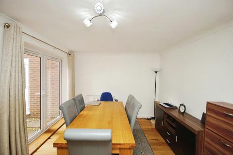 3 bedroom semi-detached house for sale, Elizabeth Way, Mangotsfield, Bristol, BS16