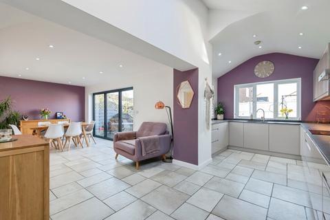 3 bedroom semi-detached house for sale, Shakespeare Drive, Upper Caldecote, Biggleswade, Bedfordshire, SG18