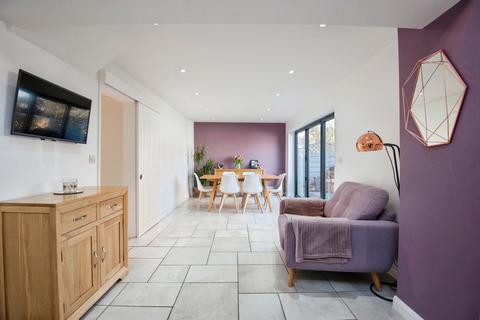 3 bedroom semi-detached house for sale, Shakespeare Drive, Upper Caldecote, Biggleswade, Bedfordshire, SG18