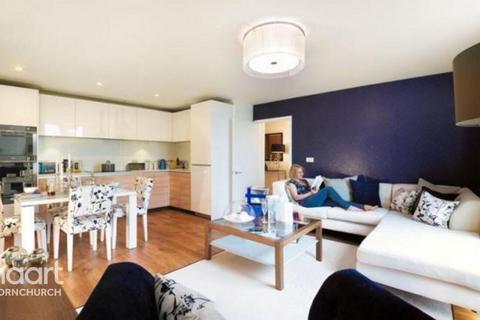 2 bedroom apartment to rent, St Clements Avenue, ROMFORD