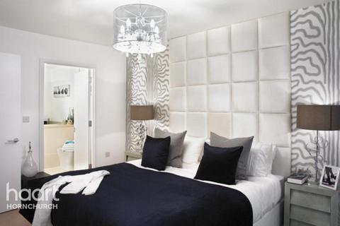 2 bedroom apartment to rent, St Clements Avenue, ROMFORD