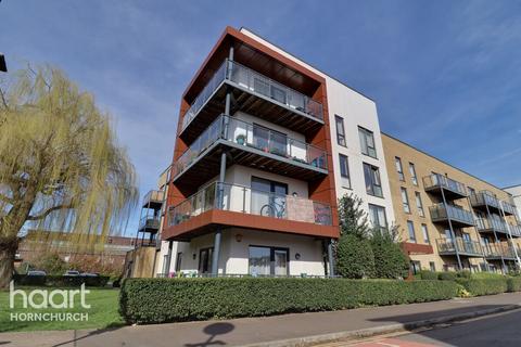 2 bedroom apartment to rent, St Clements Avenue, ROMFORD