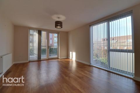 2 bedroom apartment to rent, St Clements Avenue, ROMFORD