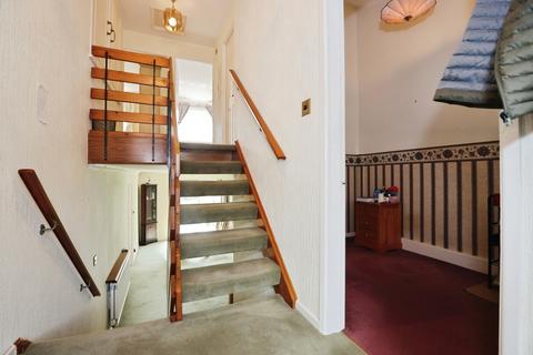 undefined, Valley Road, Banbury, Oxfordshire, OX16