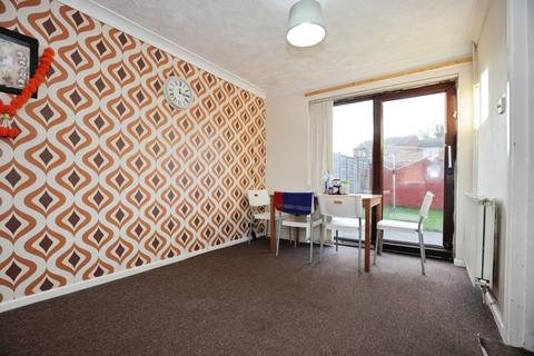 3 bedroom end of terrace house for sale, Ferriston, Banbury, Oxfordshire, OX16
