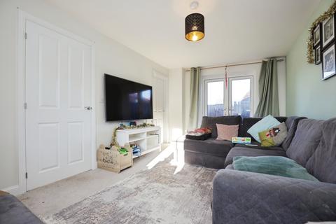3 bedroom end of terrace house for sale, Blackwell Drive, Banbury, Oxfordshire, OX16