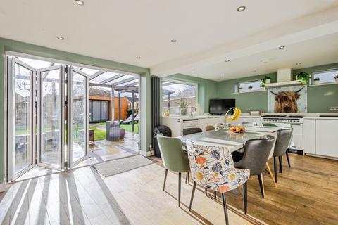 undefined, Orchard Close, Wootton, Northampton, Northamptonshire, NN4