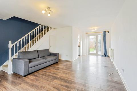 3 bedroom terraced house for sale, Bramhall Rise, Northampton, Northamptonshire, NN5