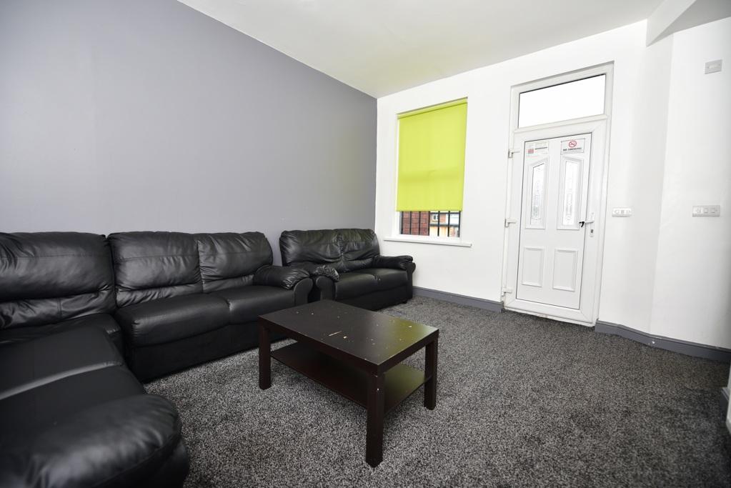 House in Leeds - View 5