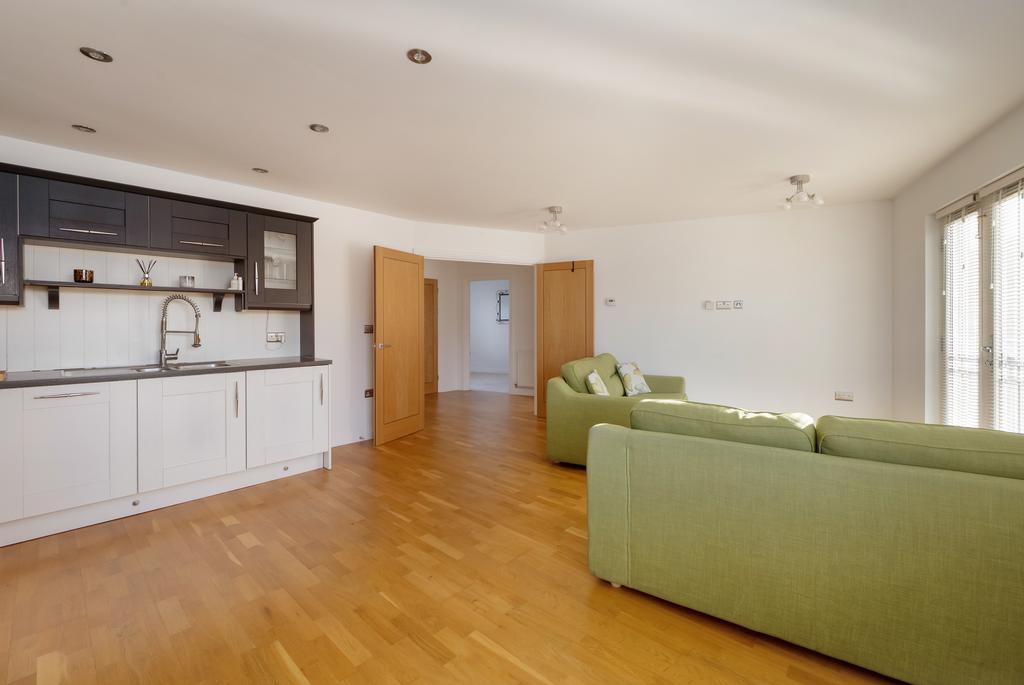 Open plan Lounge/Dining/Kitchen