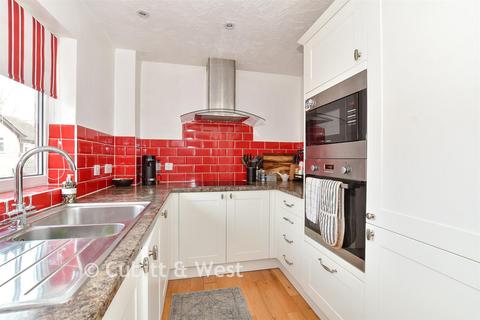 undefined, Winchester Court, Horsham RH13
