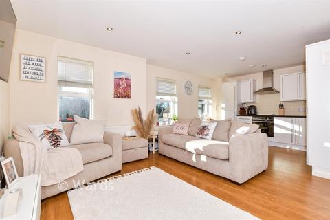 2 bedroom apartment for sale, Belle Court, Aylesford ME20