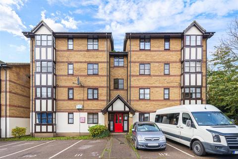 2 bedroom flat to rent, Somerset Gardens, London