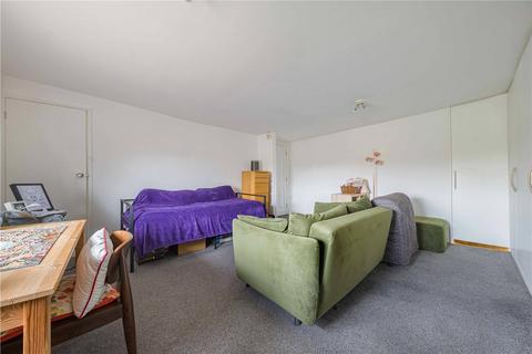 undefined, Victoria Way, London, SE7