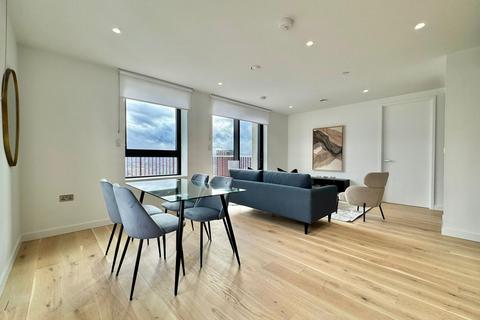 2 bedroom flat to rent, Bella House, 8 Pilot Walk, Greenwich Peninsula, London SE10
