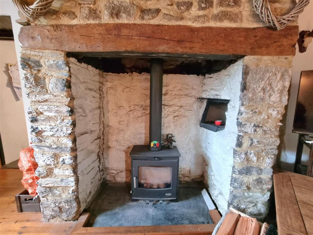 Fireplace.jpg