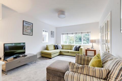 5 bedroom detached house for sale, Old Epperstone Road, Nottingham NG14