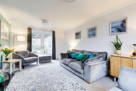 5 bedroom detached house for sale, Old Epperstone Road, Nottingham NG14