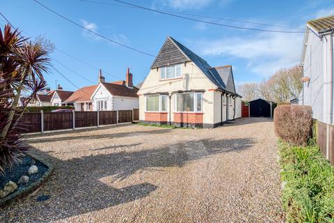 3 bedroom detached bungalow for sale, Long Road, Lowestoft