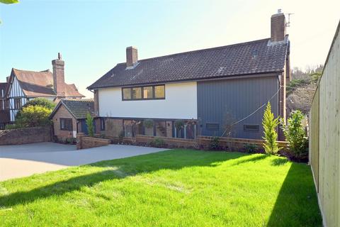 4 bedroom detached house for sale, Upper Carlisle Road, Meads, Eastbourne