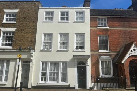 undefined, North Street, Ashford TN24 8UR