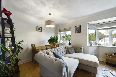 undefined, Oakwood Road, Horley, RH6