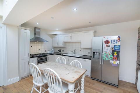 undefined, Pine Tree Avenue, Wetherby LS23