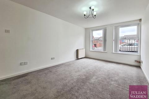 2 bedroom flat to rent, Ashton Road, Denton, Manchester, Greater Manchester, M34